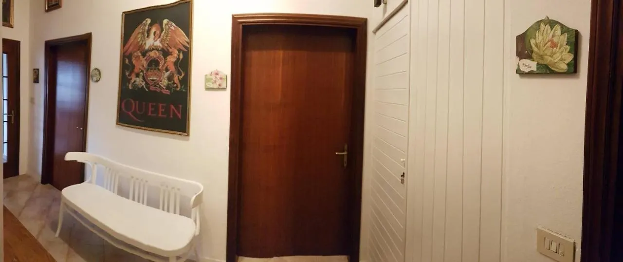 Bed & Breakfast Queen Elizabeth B&B - Affittacamere Argenta